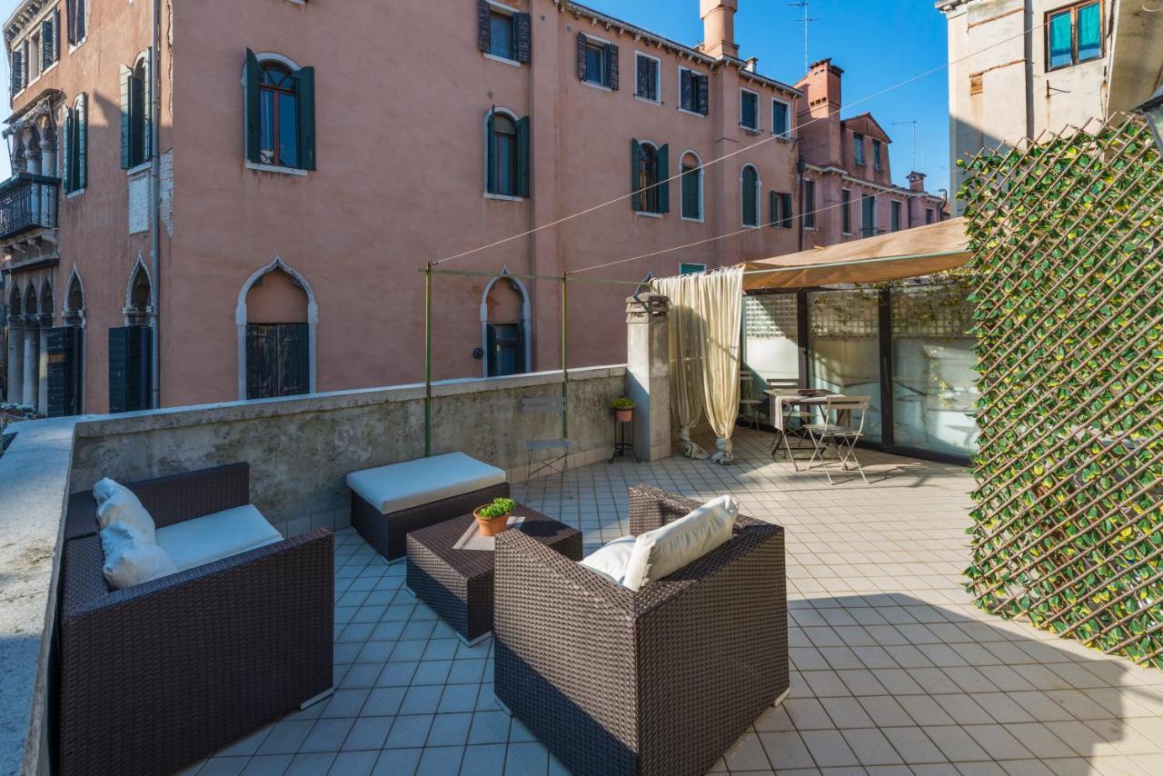 Guest house Tre Sestieri Terrace Canal View *